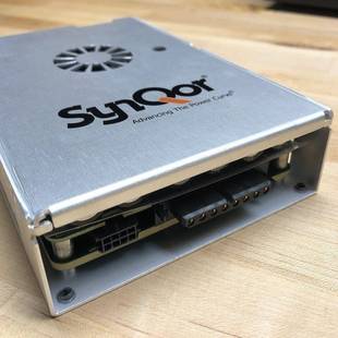 SynQor工業級交流 24VDC 直流電源AQ0800IU24GCIN功率800W