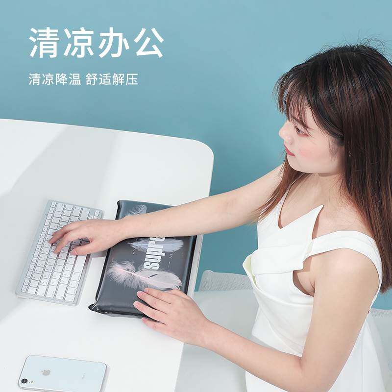 凝胶冰枕冰垫冰凉加厚水袋夏天免注水学生夏季午睡水枕头儿童降温