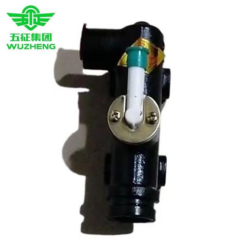 五征奥翔离合总泵 奥翔1600 奥翔1700 油管接口M12x1.25