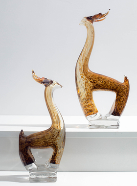 现代轻奢抽象琉璃鹿艺术品动物摆件客厅书房酒柜样板间装饰工艺品