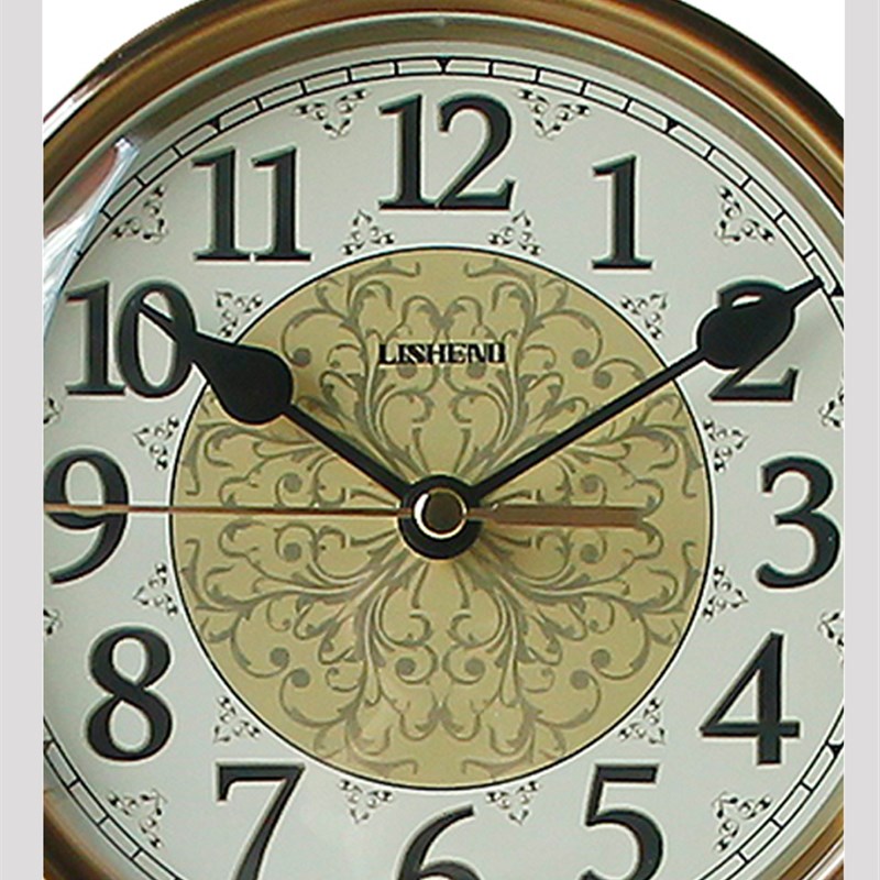 复古金属陶瓷座钟客厅桌面钟表摆件欧式家居饰品卧室静音裂纹台钟