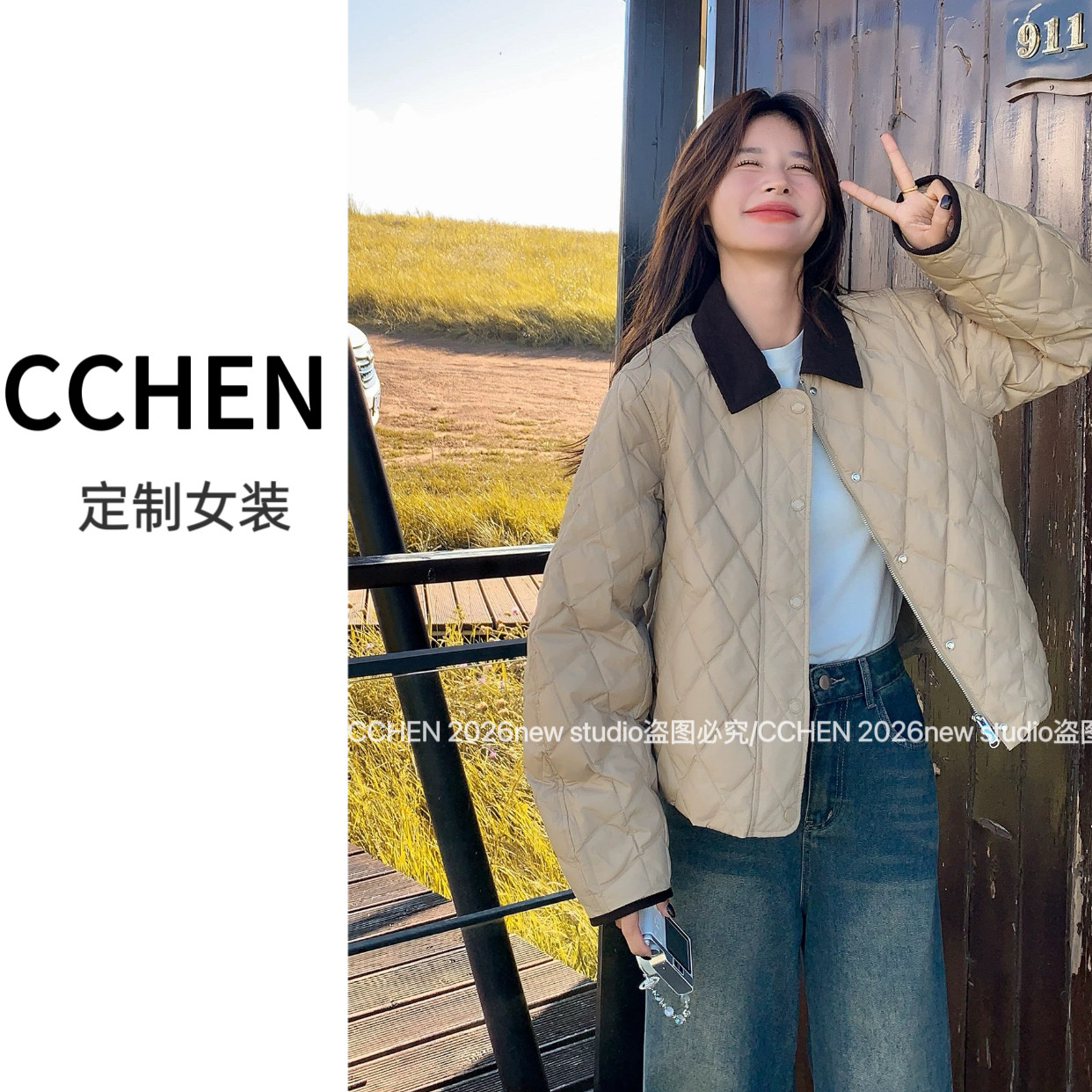 2025秋冬巴恩风女短款复古轻薄棉服翻领时尚拼接外套QD82372