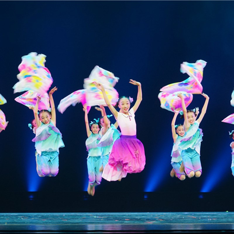 第十一届小荷风采妈妈的花摆裙儿童舞蹈演出服装扇子道具表演女