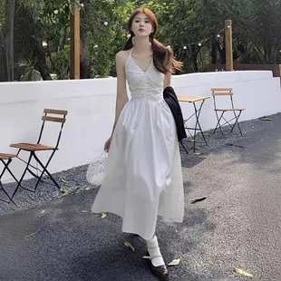 V领吊带蓬蓬挂脖夏季 森系长裙2024连衣裙海边度假女露背白色法式