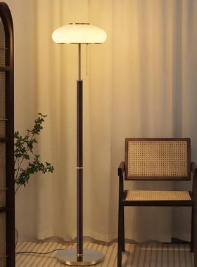 w%轻奢复古高级感装饰氛围灯中古松茸落地灯卧室客厅沙发旁立式灯