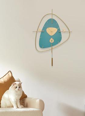 现代铁艺创意时尚摇摆挂钟客厅墙面静音钟表家用挂墙餐厅简约时钟