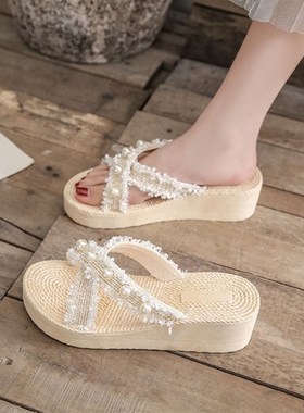 速发沙滩鞋款海边可下水厚底外穿20三4新款亚人松糕凉拖2成度假凉