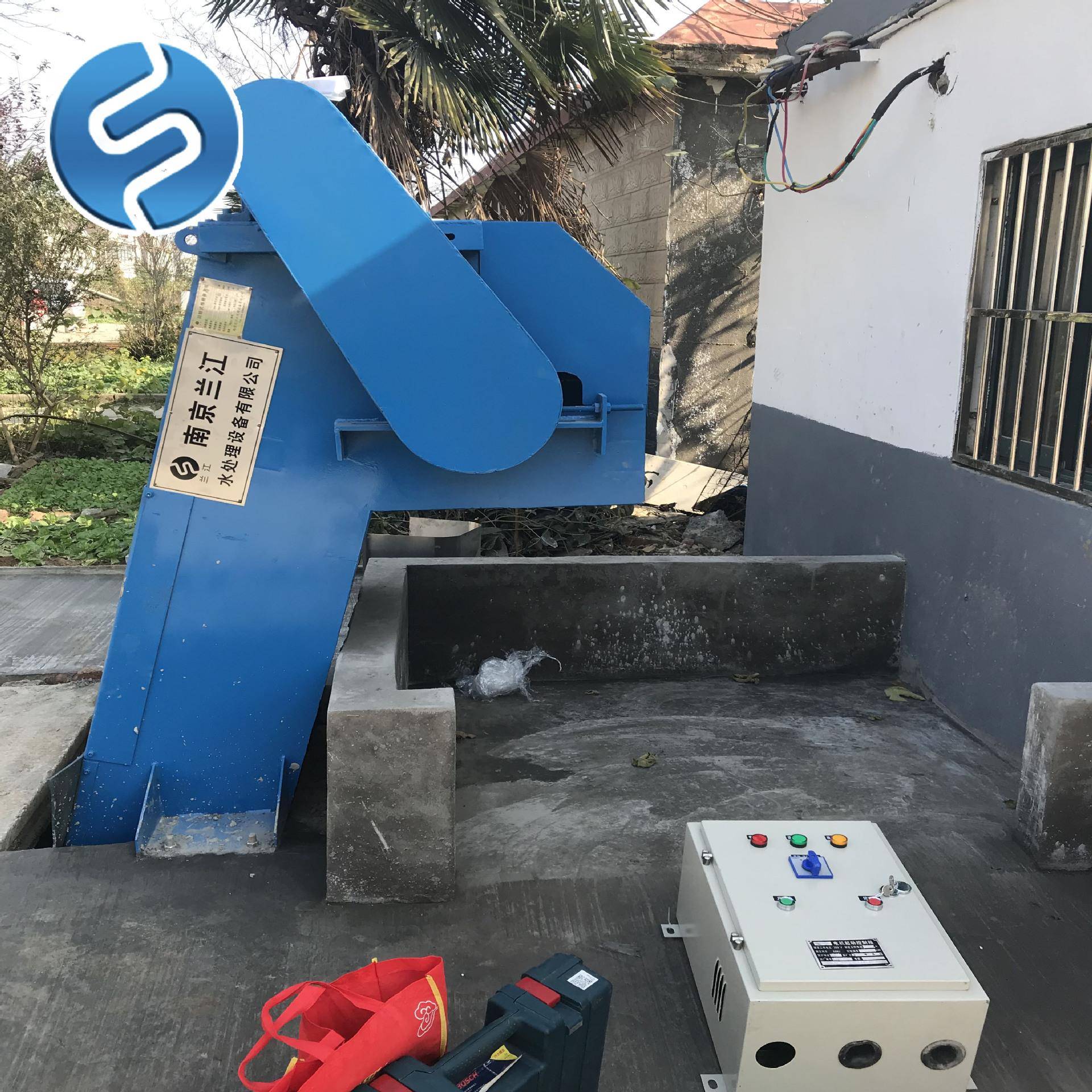 回转式格栅清污机机械格栅配件xgc旋转式固液分离机800