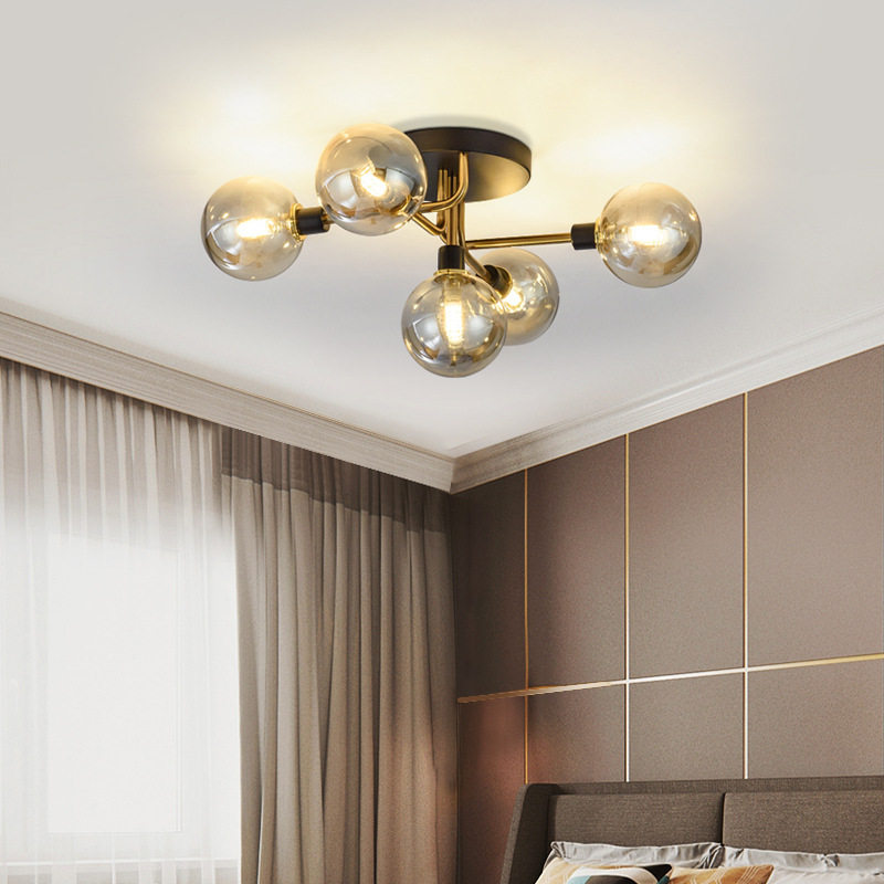 北欧风格轻奢魔豆吊灯后现代简约创意个性客厅餐厅卧室泡泡玻璃灯