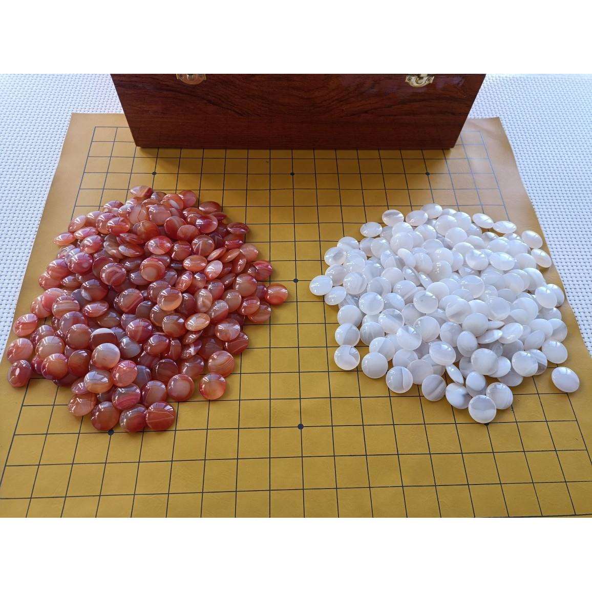 天然玛瑙红天然花纹白天然花纹玛瑙围棋！五子棋！