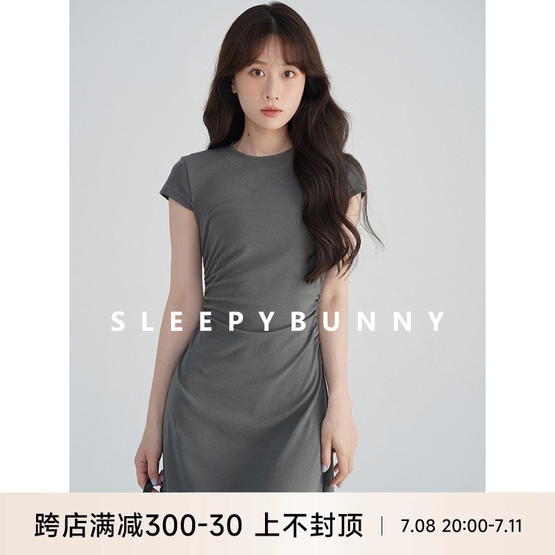 速发瞌睡季灰色长款连衣裙夏兔新款气质长腰纯色圆领收裙