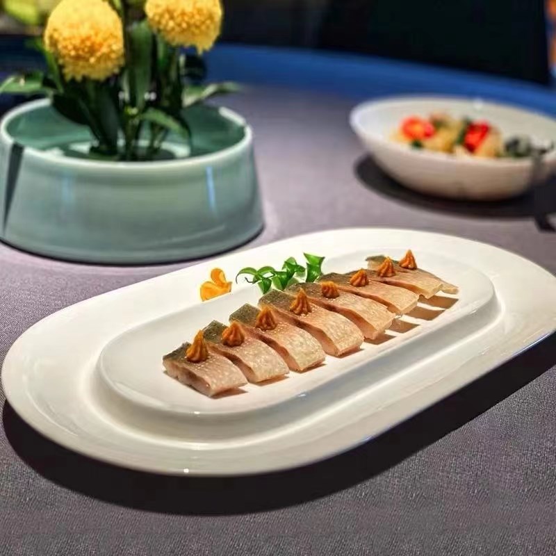 速发融中式陶瓷纯白椭圆鱼盘创意酒店分子料理新合菜境具会所意餐