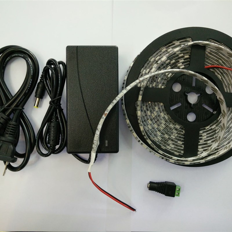 5050 紫外线灯带 300灯5米/卷 可杀菌 可验钞+12V 5A电源套装
