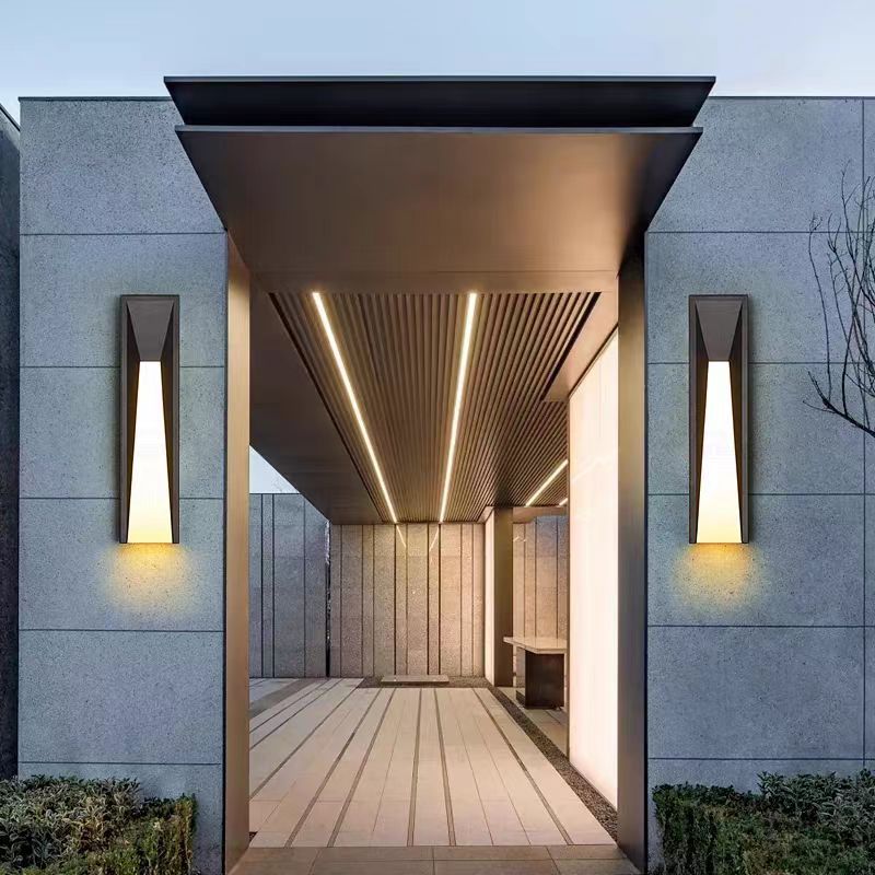现代简约户外防水长条壁灯庭院