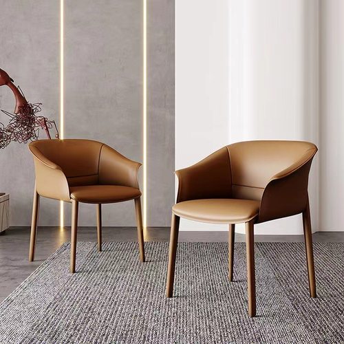 意式极简马鞍皮餐椅家用现代简约书桌靠背设计师酒店休闲洽谈新款