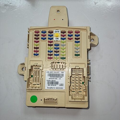 跨境919502W520 91950-2W520 适用于现代圣达菲主控制器保险丝盒