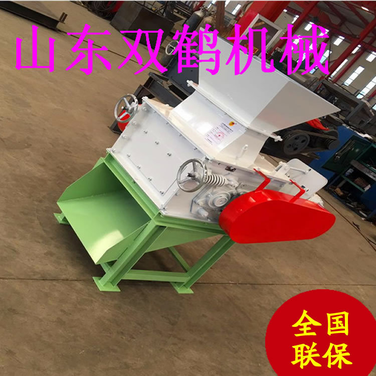 玉米颗粒中碎机 蛋鸡乳猪饲料破碎机 sslg50型齿辊式挤压破碎机