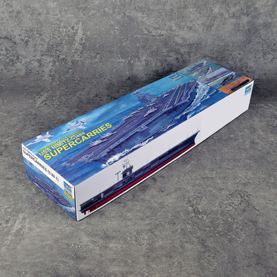 小号05201 1/500比例套装静态塑料模型 USS CVN-68航空母舰