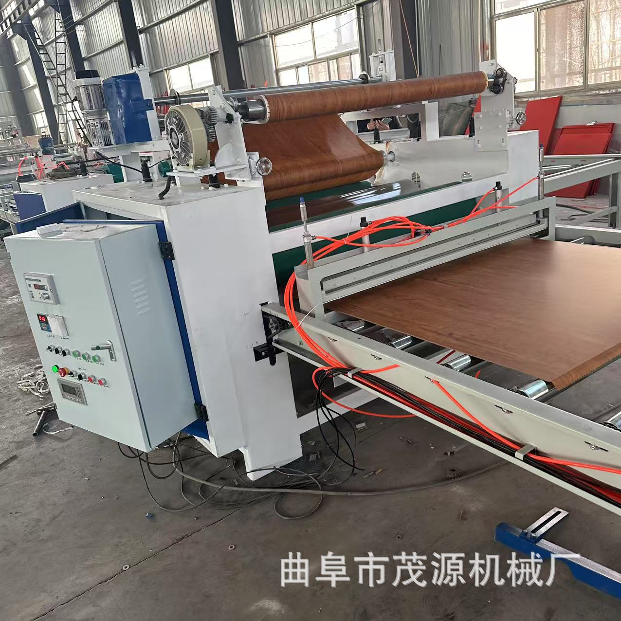 家具免漆木纹纸冷胶贴合机