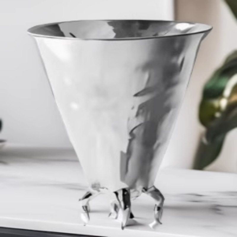 现代简约创意银色桶状花器花瓶样板房桌面茶几餐桌花瓶摆件干花器,橡塑材料及制品,其他塑料制品,淘宝优惠券,粉丝福利购,淘宝优惠卷