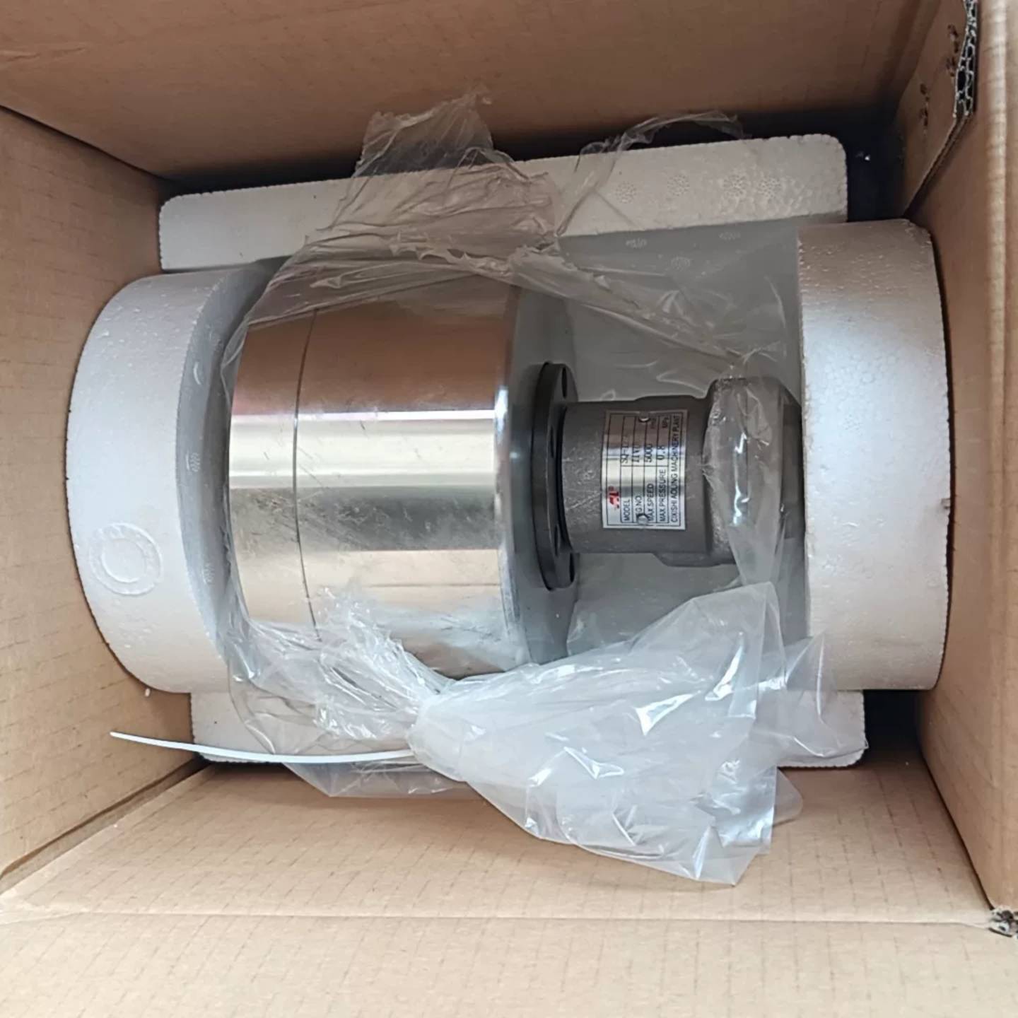 可维修空压回转缸型号SQ-125K,带包装未使用,实物拍摄,有议价