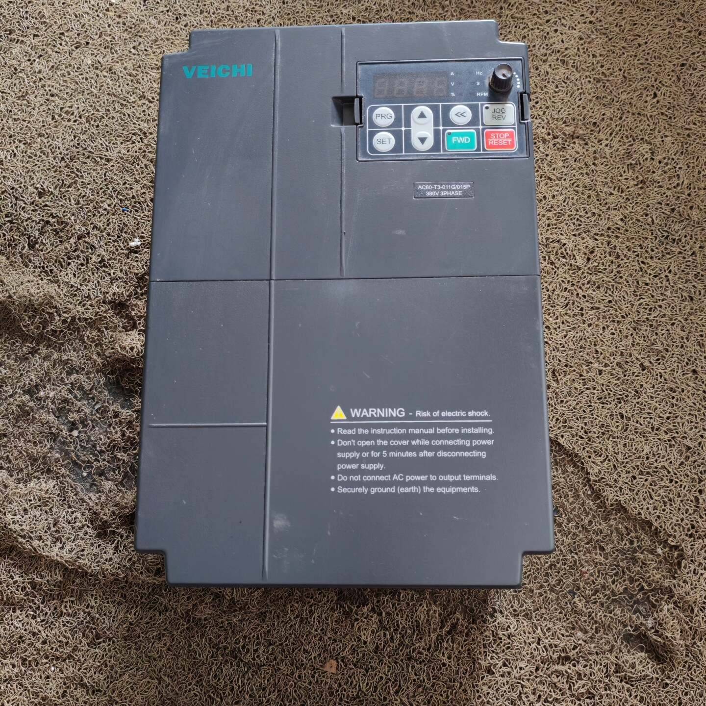 可维修伟创AC60系列11kw变频器议价