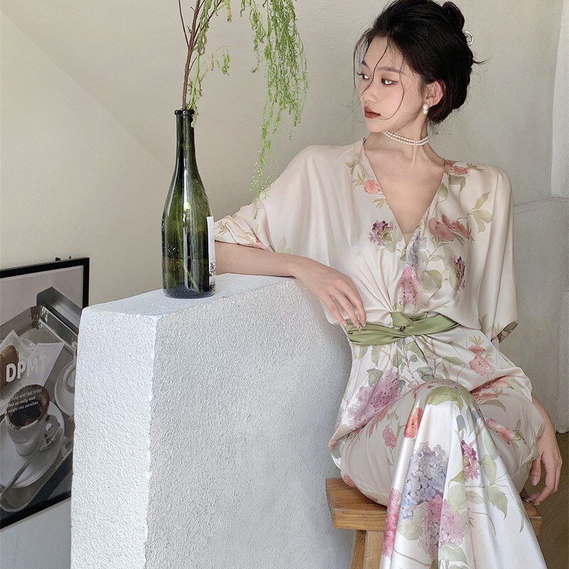 速发姐妹服伴娘团晨袍新娘法式洋装气质高级感聚会轻礼服平时可穿