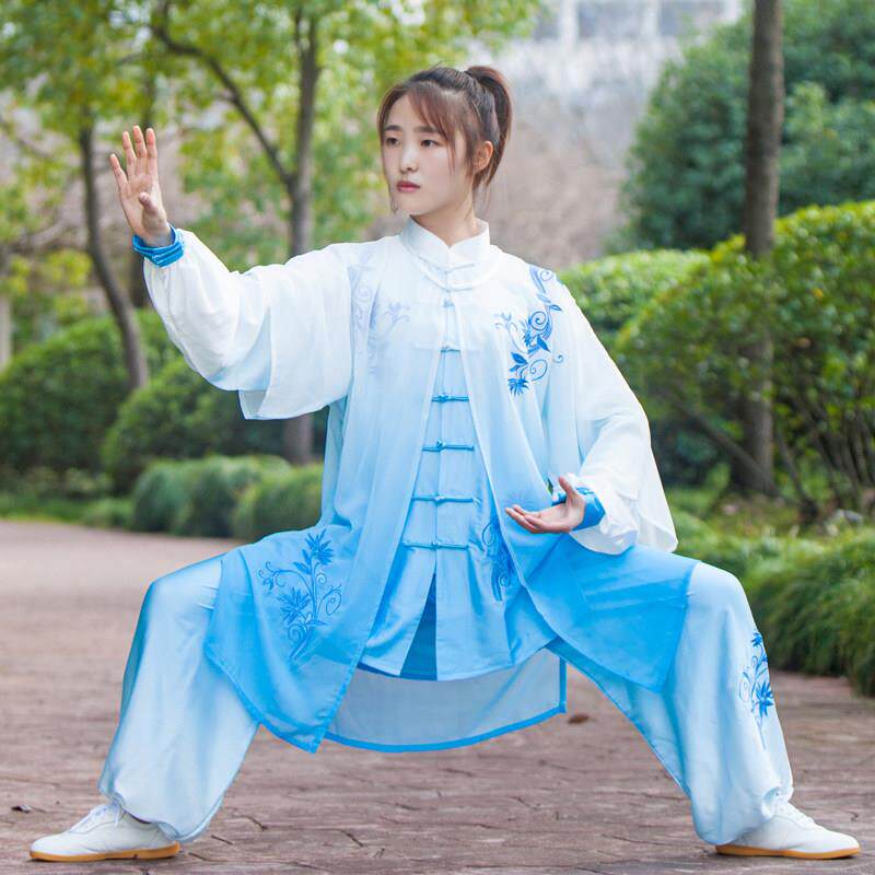 高端太极服女新款飘逸渐层色三件套太极拳练功服男比赛演出服装hj