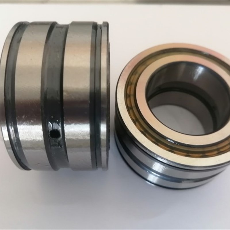 SL 双列满装圆柱滚子轴承NNC4914 NNC4916 4918 4920 4922 4924CV