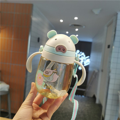 新款可爱小猪造型吸管杯婴幼儿手柄重力球学饮杯学生塑料背带水壶