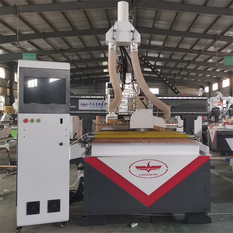 开料机柜体开料机锯片开料机厂家锯片主轴开料机子母锯片加双工序