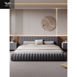 2026北欧现代简约布艺床极简意式轻奢榻榻米主卧大床双人软包婚床