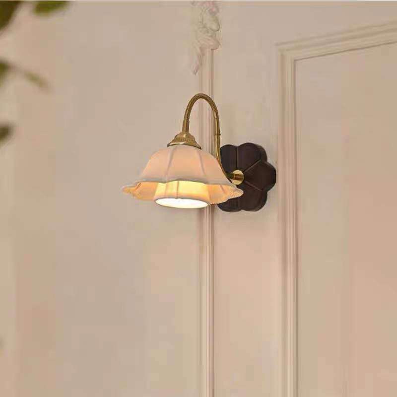 中古花瓣卧室床头小吊灯法式南洋风美式复古卧室氛围主卧装饰壁灯