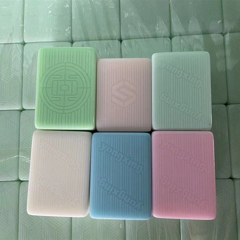 现货牌家用中号大号手搓四川广东红中牌16张108送真