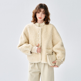 25冬款圆领心形扣小香风毛毛仿皮毛一体上衣优雅百搭外套女
