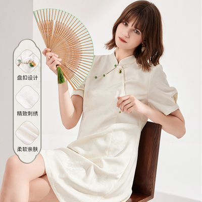 纳纹2025季新秋冬款新中式设计感国风盘扣改良式旗袍气质连衣裙