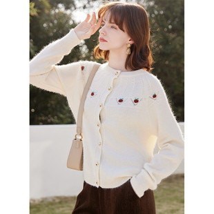 纳纹2025秋冬款刺绣设计感条纹毛衣节简约休闲针织衫女