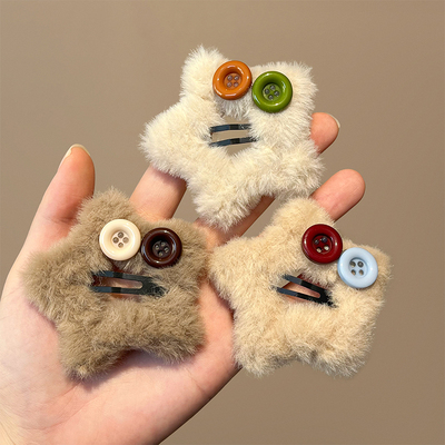 原创纽扣毛绒碎发夹2024秋冬新款