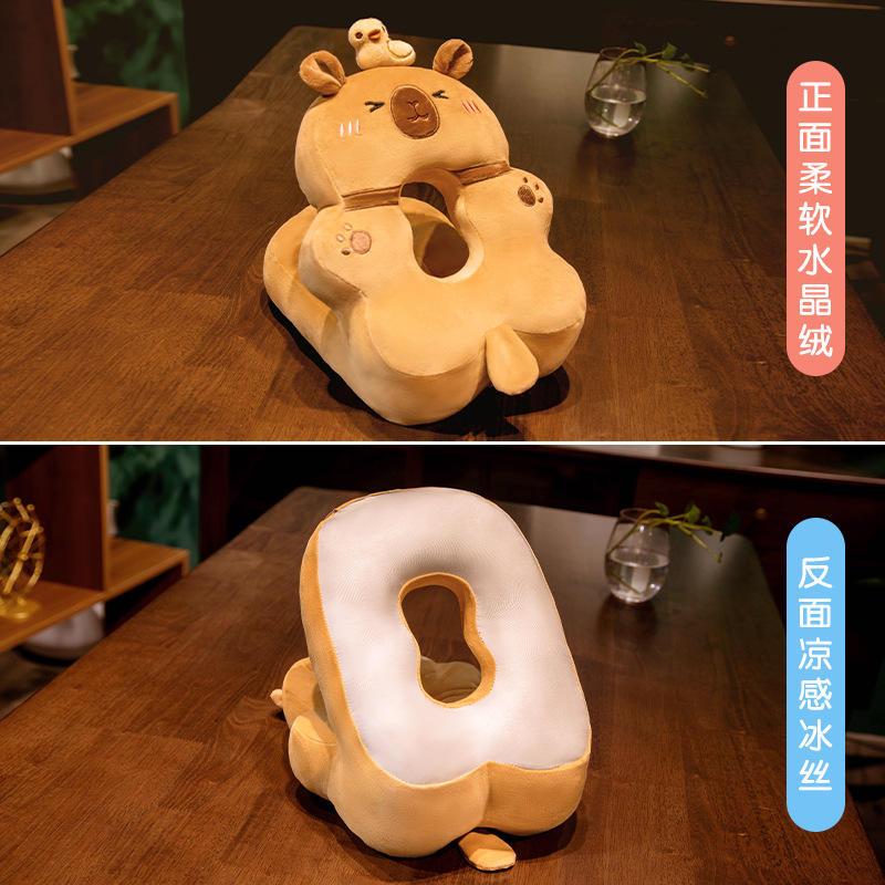 卡皮巴拉水豚午睡枕办公室午休神器抱枕小学生趴睡枕睡觉儿童爆款