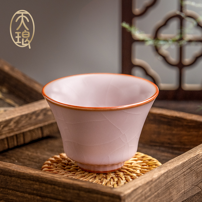 汝窑粉珀釉铃月杯高端礼品送礼主人杯女士茶杯瓷器功夫茶晓芳窑