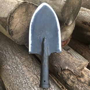 手工锻打工兵铲户外开路铲u铲斧多功能工兵铲驴友户外野营铲子斧