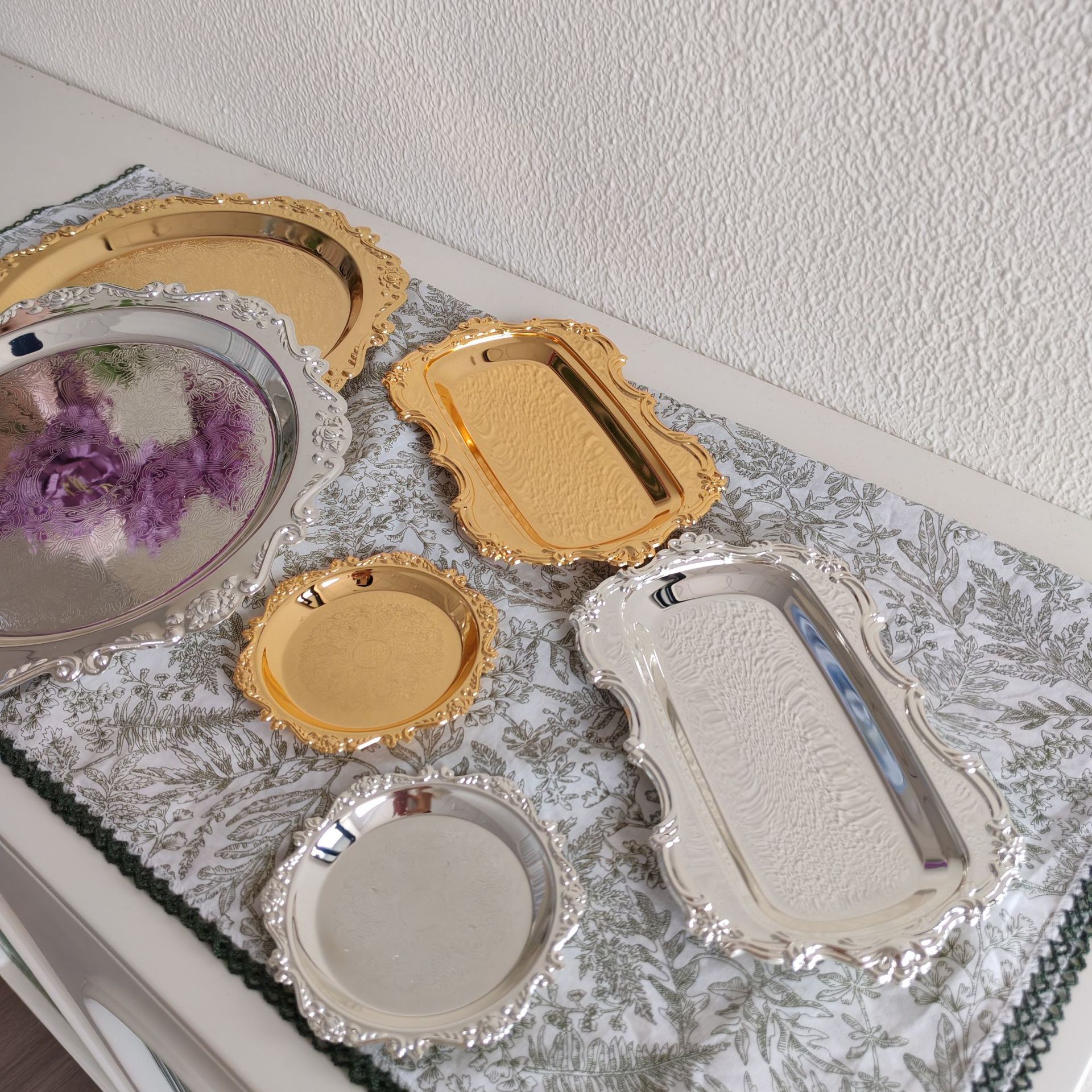 复古欧式金色金属盘子伴手礼精致小碟子首饰托盘拍照道具甜品碟