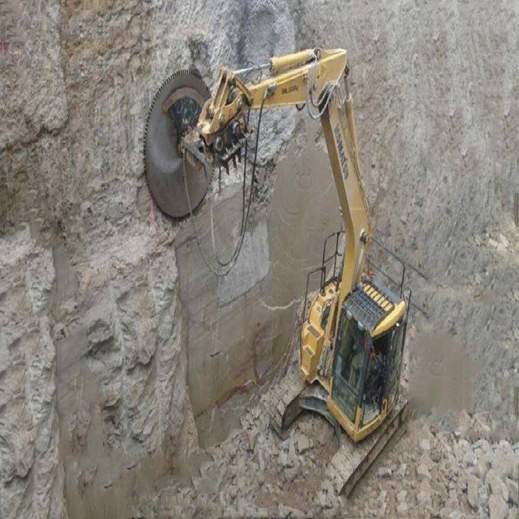 成德工程河道扩建切割掘隧道切弧线岩石锯液压切割锯