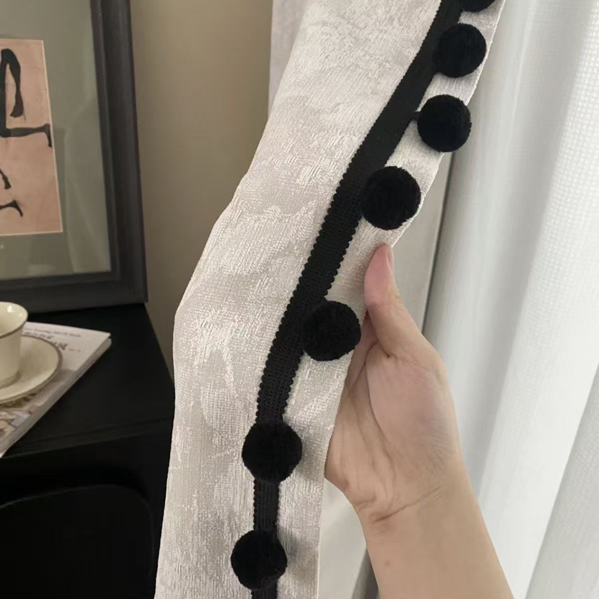 爆款窗帘黑色毛球花边配件毛毛球简约现代装饰立边灯具桌边装饰
