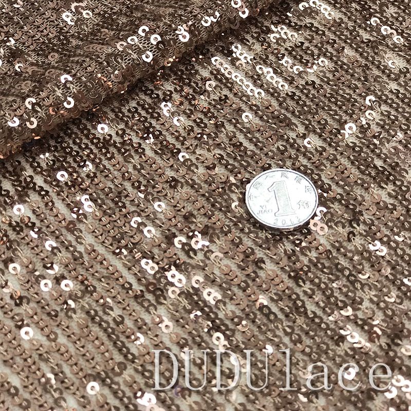 亮片布料弹力直条翻片时尚刺绣吊单衫面料银色网纱亮片布