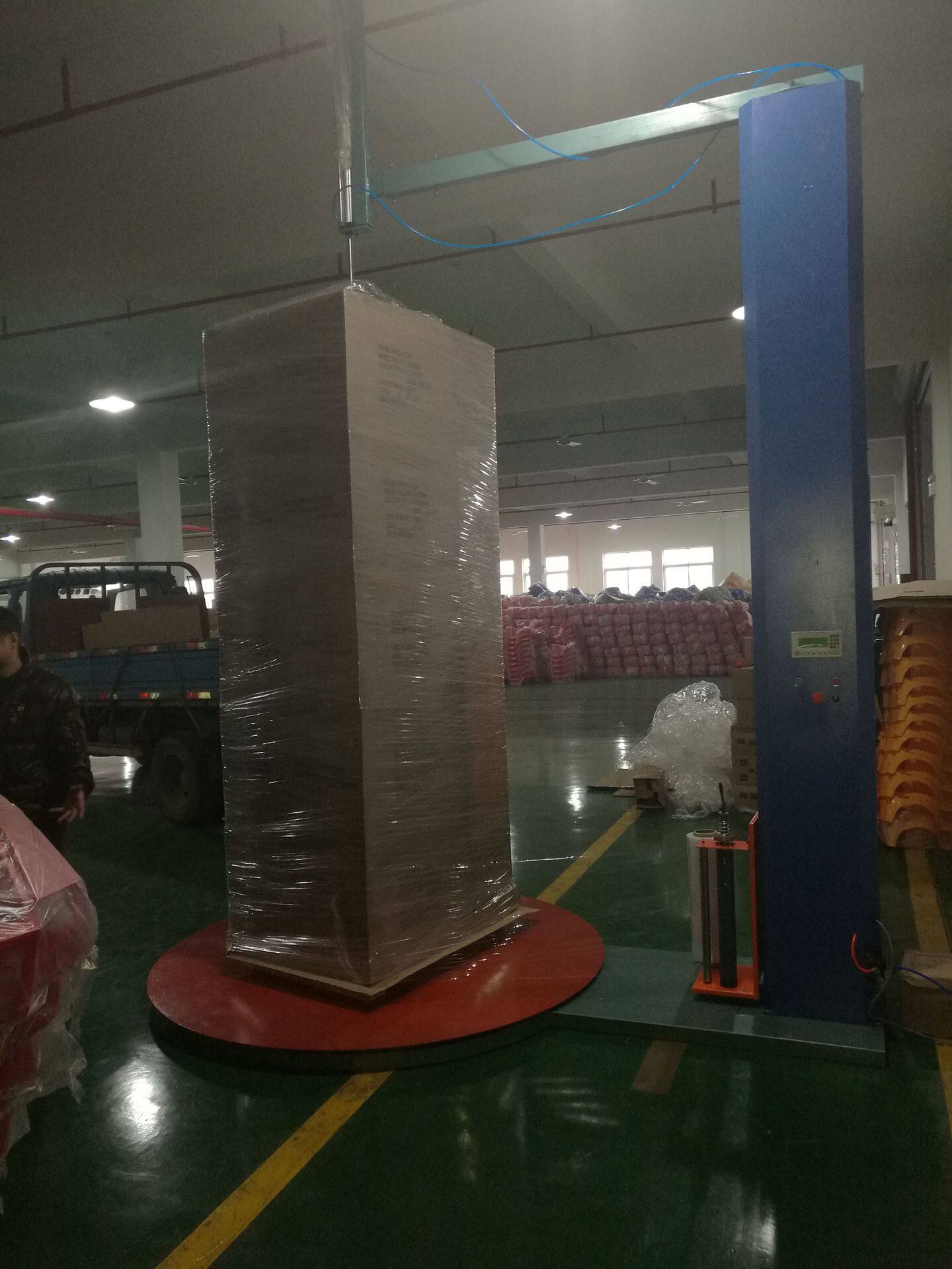 厂家供应栈板缠绕包装机 托盘缠绕机  自动缠绕膜机 托盘缠绕膜机