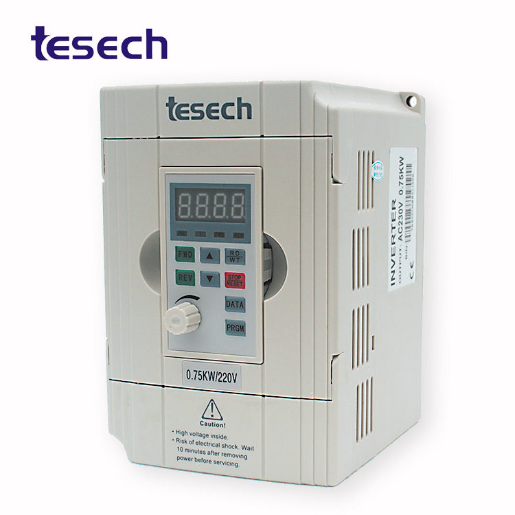 变频器1.5/2.2/3/4/5.5/7.5KW 220V 380V电机调速器 满足工艺要求