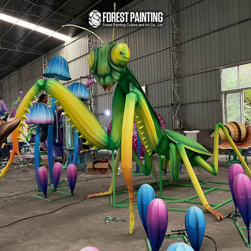 大型仿真昆虫螳螂动物花灯制作春节节日彩灯灯展活动设计自贡工厂