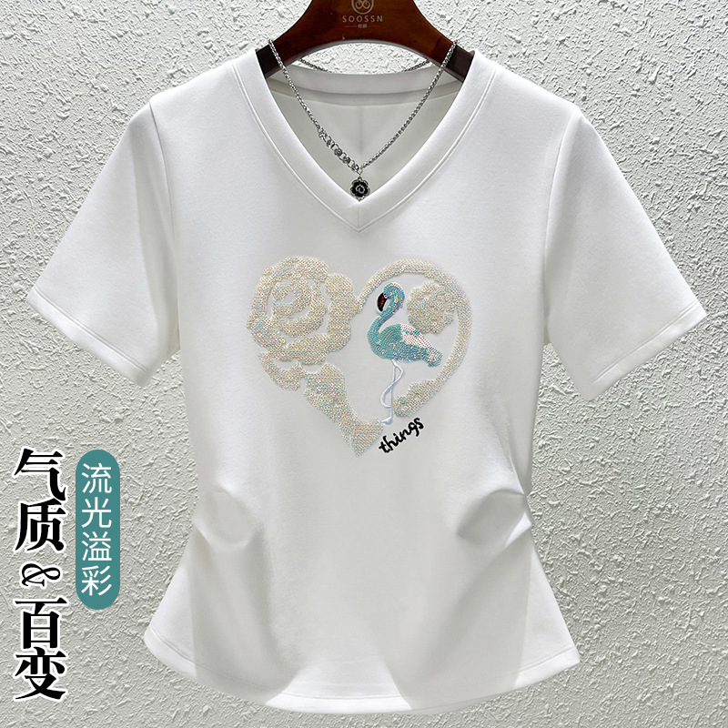 高奢品！白色刺绣短袖t恤女夏季修身显瘦正肩收腰不规则设计感V领
