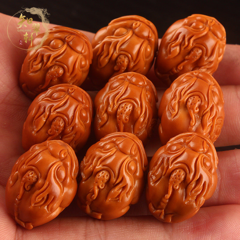 新品橄榄核手串苏工手工雕刻貔貅多年铁核橄榄胡胡文玩手錬手把件